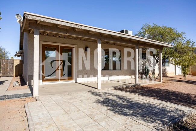 Building Photo - Great Home with NO HOA Located in Casa Grande