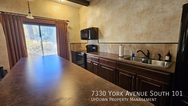 Building Photo - 7330 York Ave S