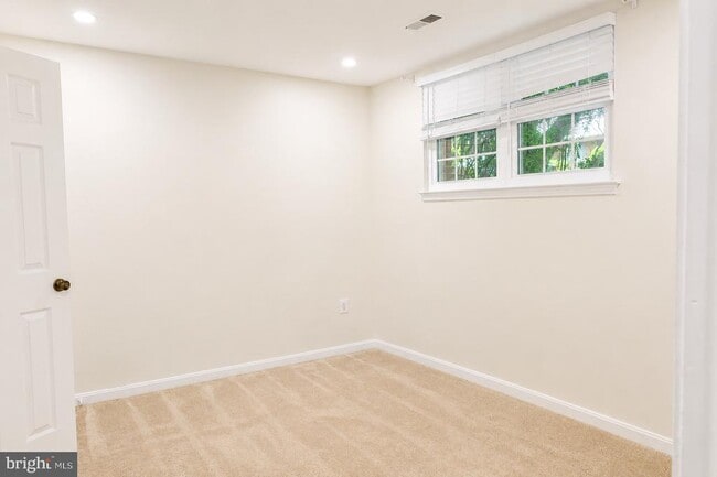 Building Photo - 2103 Dominion Heights Ct