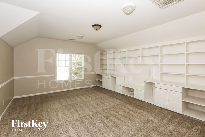 Building Photo - 4641 Highcroft Ln
