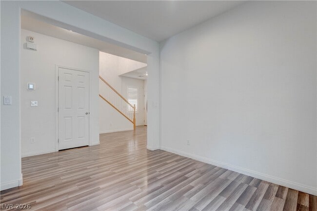 Building Photo - 985 Noah Valley St
