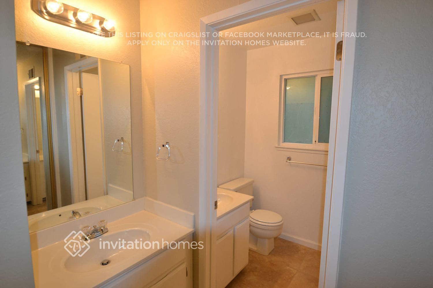 Building Photo - 1515 Woodland Oaks Way