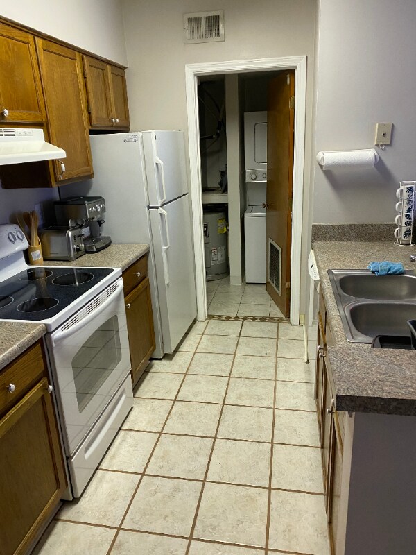 Building Photo - 2009 Greene St