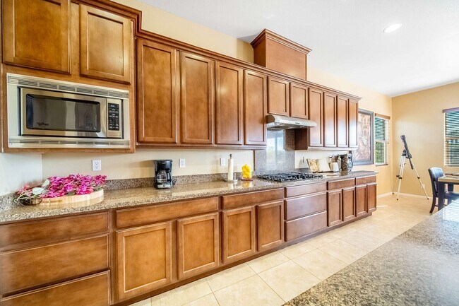 Building Photo - 40834 Adriatico Ct