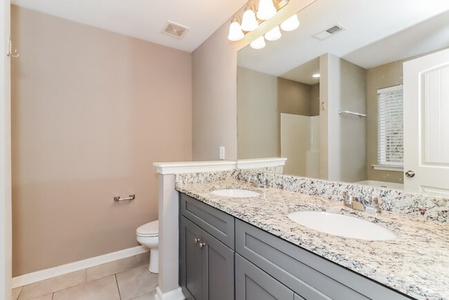 Building Photo - 89 Moss Way