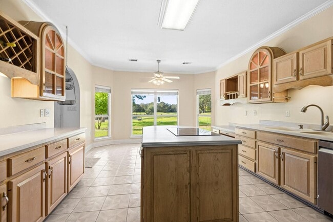 Building Photo - 83 Lake Lorraine Cir