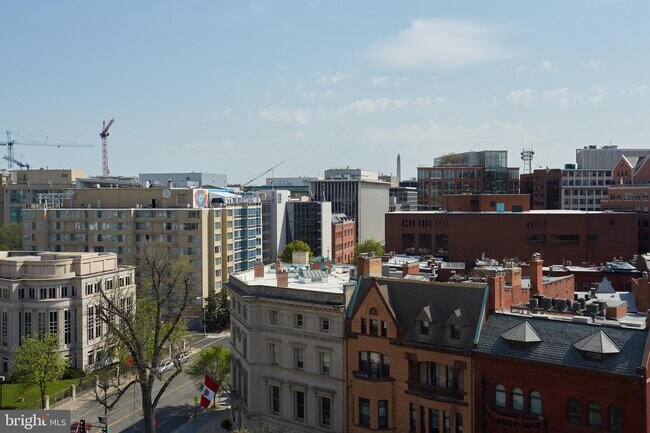 Building Photo - 1711 Massachusetts Ave NW