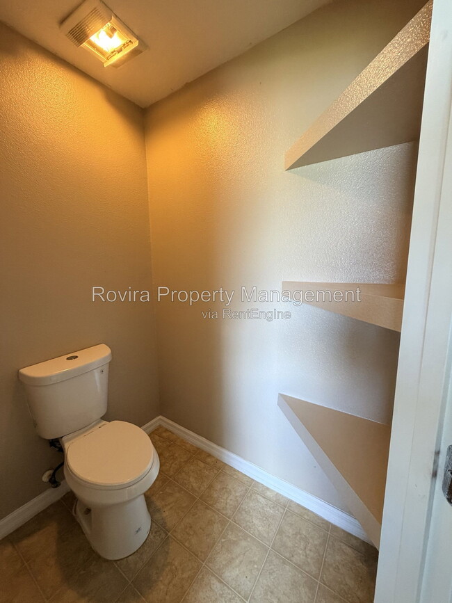 Building Photo - 2225 Rio Grande Canyon Loop