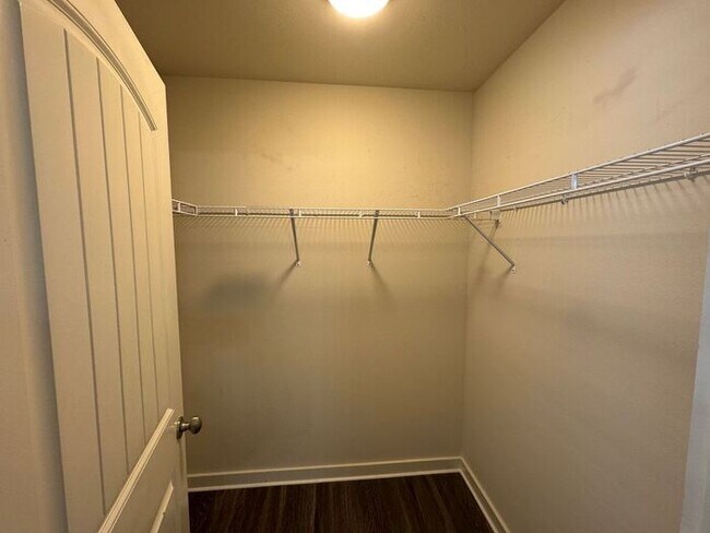 Building Photo - Pensacola - Downtown - 3 Bedroom, 2 Bathroom