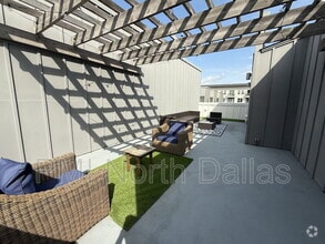 Building Photo - 1771 Mccoy St