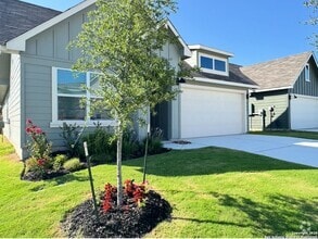Building Photo - 349 Trent Dr
