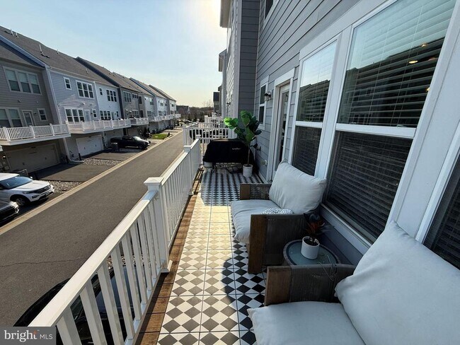 Building Photo - 17351 Redshank Rd