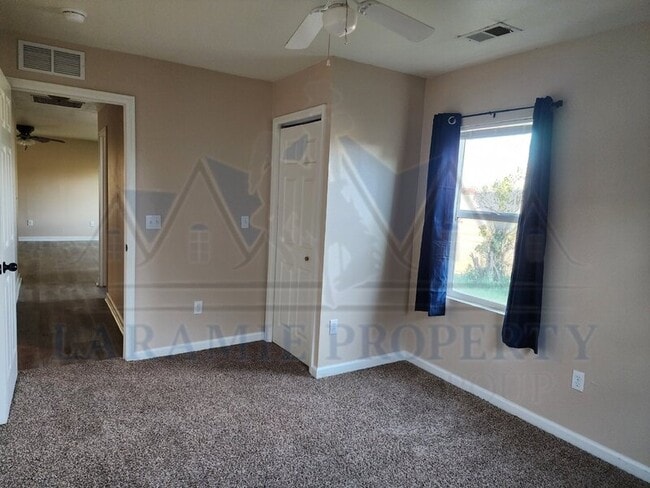 Building Photo - 1256 N 6th St