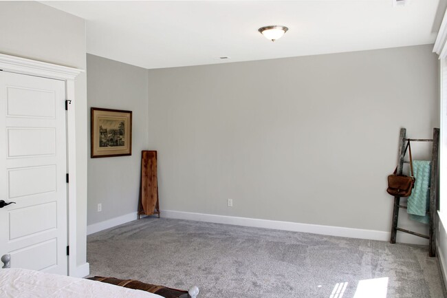 Building Photo - Rooftop terrace with fireplace