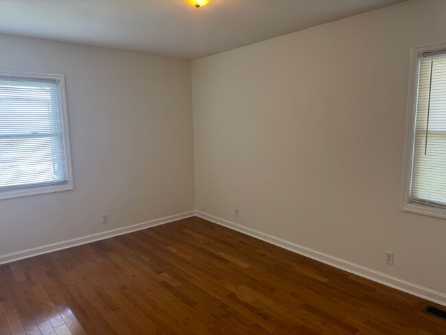 Building Photo - Great 3BR Home in the Heart of Nashville