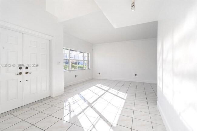 Building Photo - 4671 SW 154th Pl