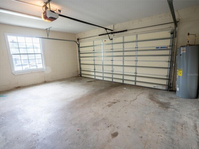 Building Photo - 727 Hull Island Dr
