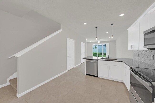 Building Photo - 2906 Deer Pine Trail