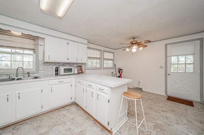 Building Photo - Please View the 3D Virtual Walk Through Before Scheduling A Showing