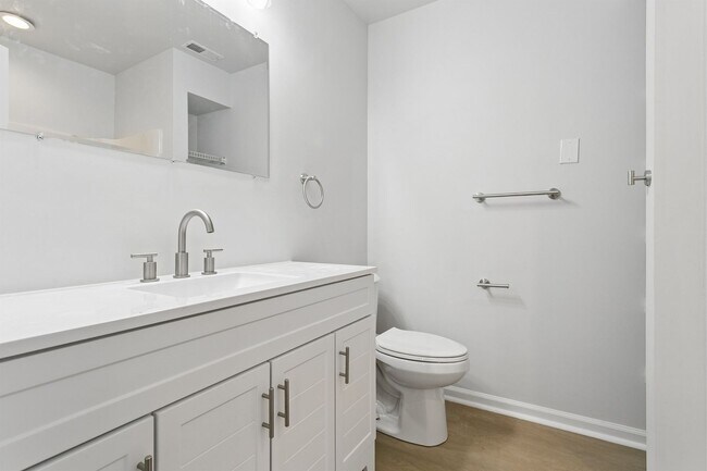 Building Photo - 903 Belvoir Cir