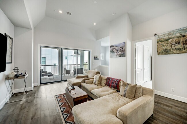 Building Photo - 6103 Alexandra Grove Pl