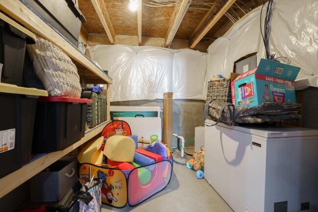 Building Photo - 2783 Au Gres River Dr