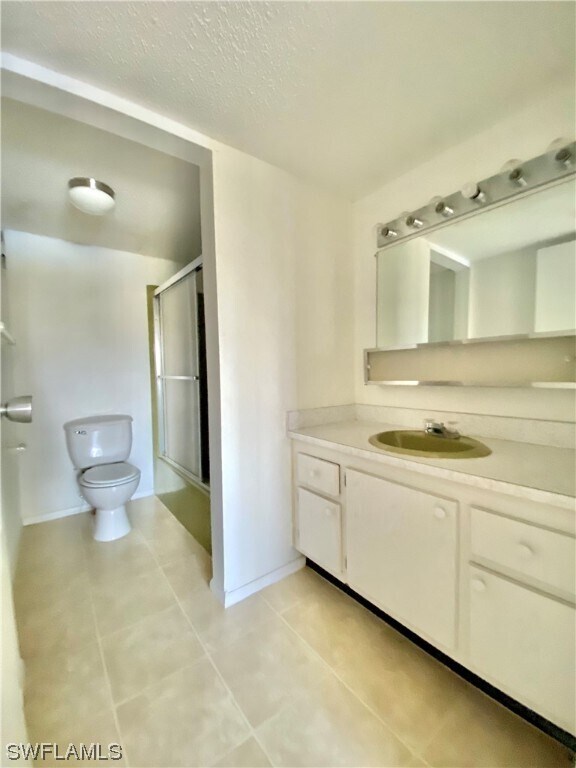 Building Photo - 3704 Broadway-