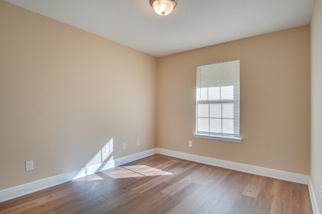 Building Photo - Updated 3BR/2BA Home with Open Floor Plan, Primary Suite, 2-Car Garage & Fenced Backyard Near NAS...