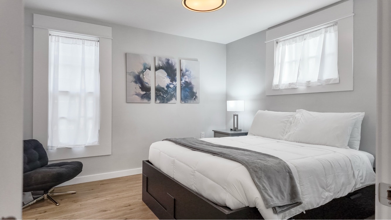 Building Photo - 2800 E Thomas St