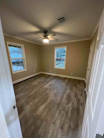 Building Photo - 302 N Bienville St