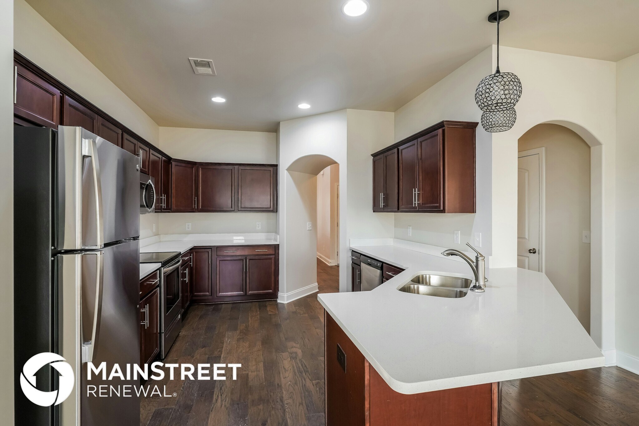 Building Photo - 1009 Ellington Dr