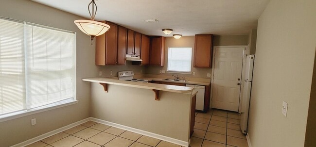 Building Photo - 1870 Nena Hills Dr
