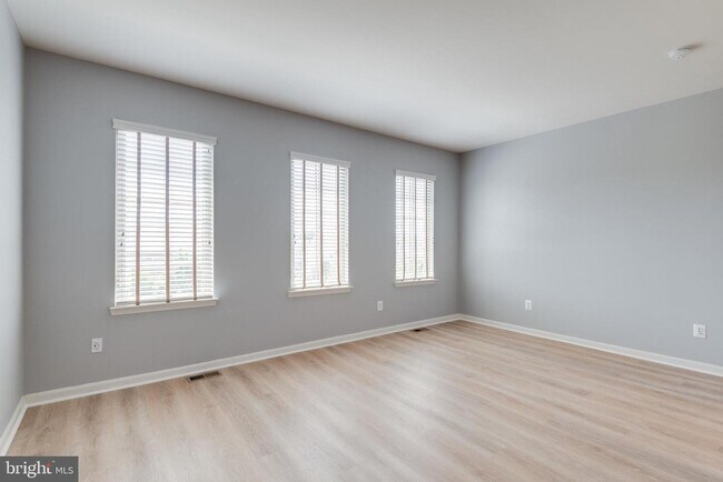 Building Photo - 42270 Yancey Terrace