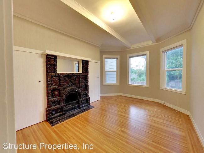 Building Photo - 478 Sanchez St