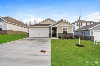 Building Photo - 127 Harvest Cir