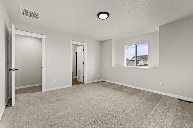 Building Photo - BRAND NEW Meridian Home for Rent!