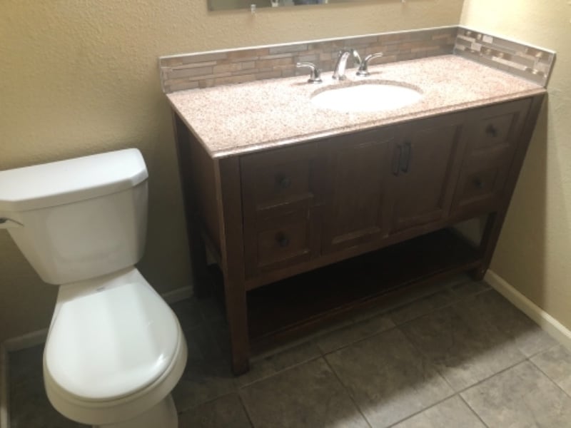 Building Photo - 2253 Iroquois Dr