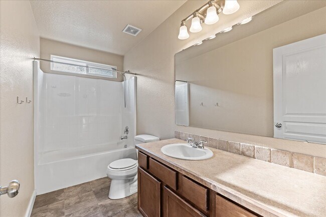 Building Photo - 115 W Lava Falls Dr