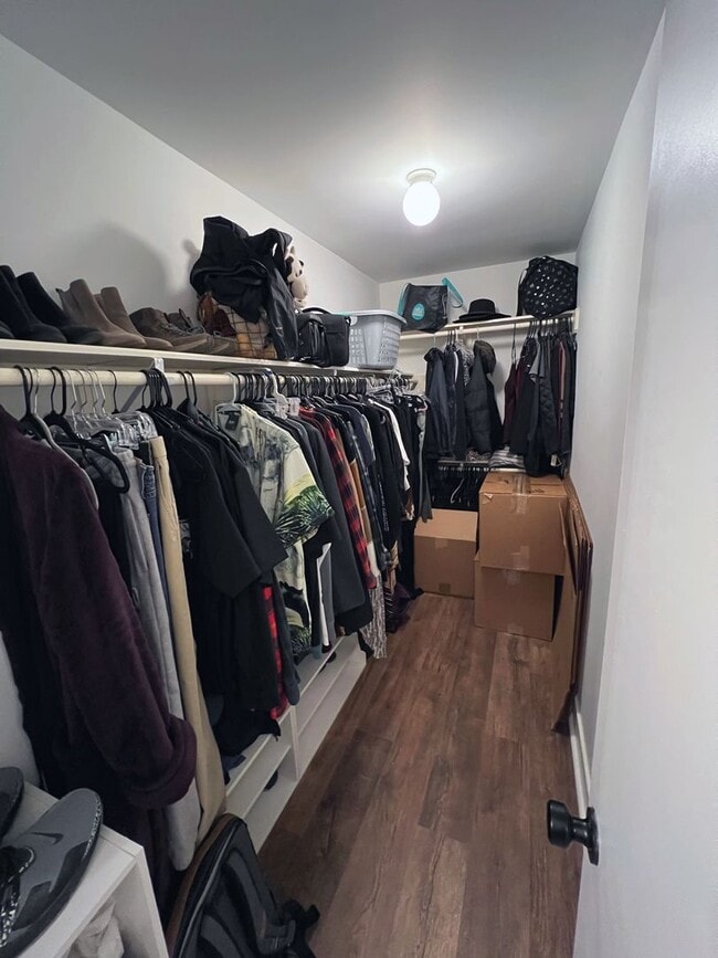 Building Photo - 1728 Bevis Street-3 Story home