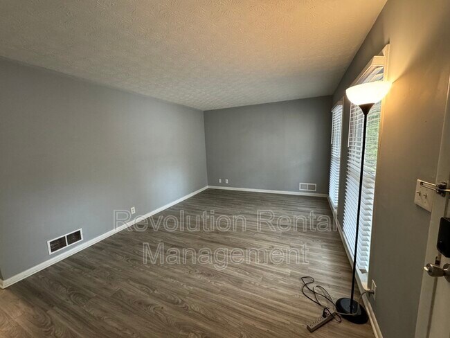 Building Photo - 607 El Prado Ct