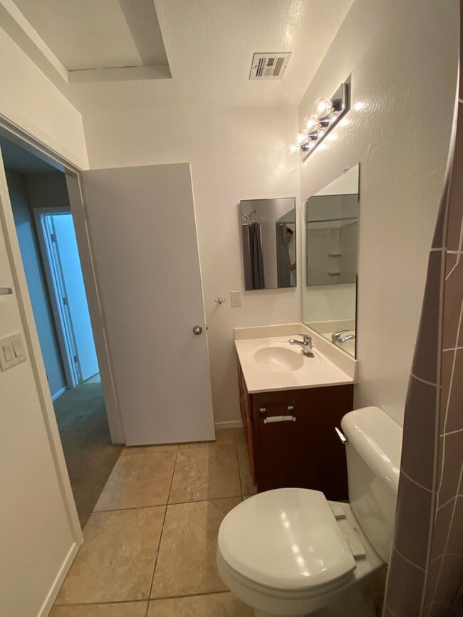 Building Photo - Charming 3 Bed w/Den in Northwest Peoria