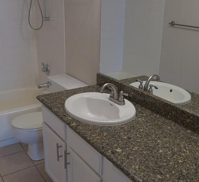 Building Photo - 4067 Beltway-1519