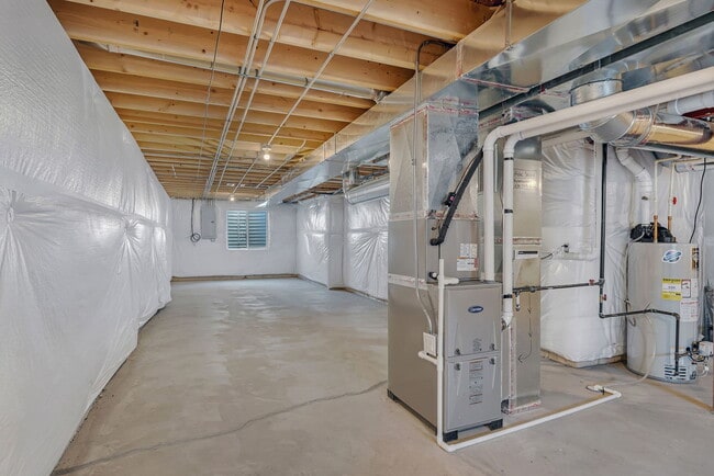 Building Photo - 733 Juniper St