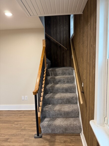 Building Photo - 305 Crusher Way