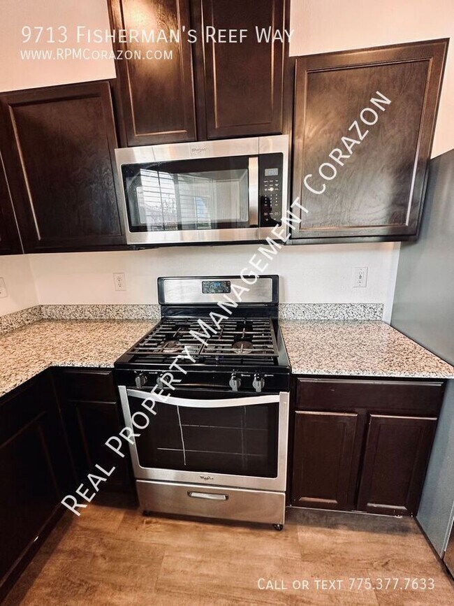Building Photo - Modern 3 bedroom upgraded home!