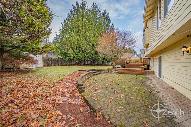 Building Photo - 4314 NE 126th St