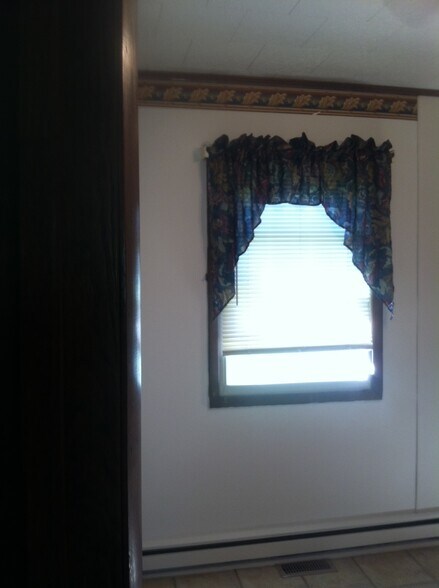 Building Photo - 26A Rochester St