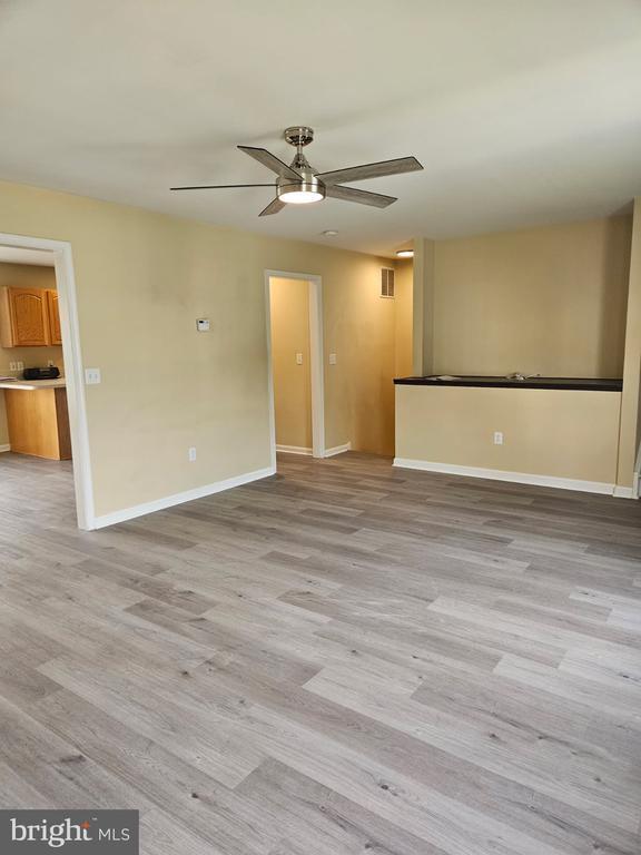 Building Photo - 58 Downey Oak Cir