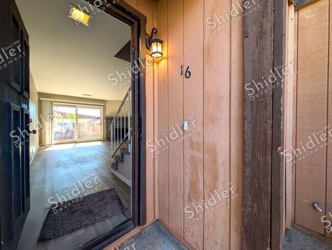 Building Photo - 1991 Central Ave