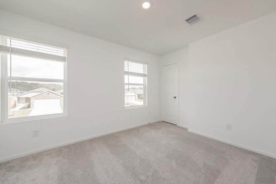 Building Photo - 1543 Crowson Rdg